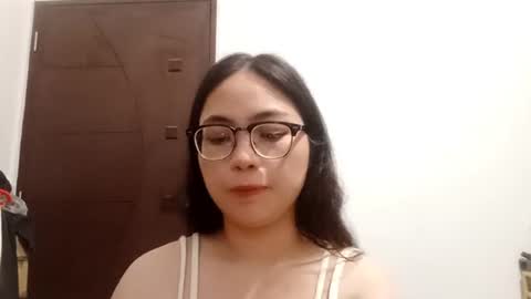 Elise online show from June 26, 2026, 12:20 pm
