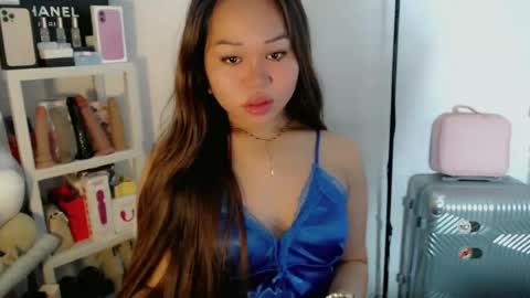 Snapshot of allirah20x chatting on June 14, 2026, 2:24 am Allirah online show from June 14, 2026, 2:24 am