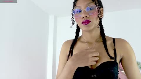 Snapshot of allis0n_ik chatting on May 21, 2026, 4:52 am ALLIS0N IK online show from May 21, 2026, 4:52 am