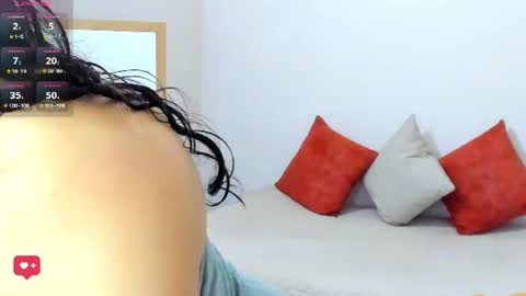 Snapshot of allison0724 chatting on June 18, 2026, 7:40 pm online show from June 18, 2026, 7:40 pm