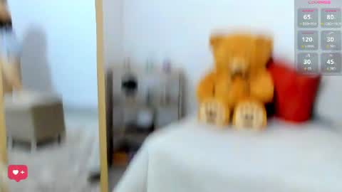 Snapshot of allison0724 chatting on July 2, 2026, 12:44 pm online show from July 2, 2026, 12:44 pm