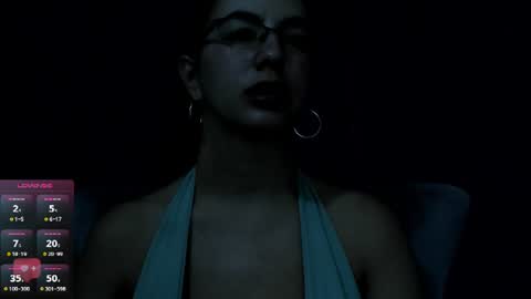 Snapshot of allison0724 chatting on July 19, 2026, 4:22 pm online show from July 19, 2026, 4:22 pm