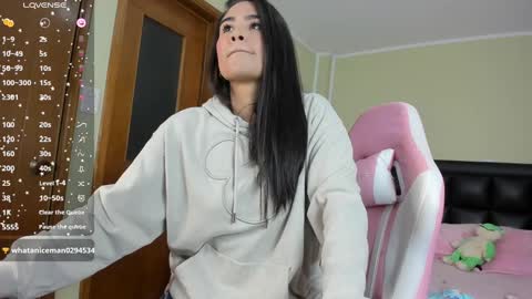 Snapshot of allison_love chatting on December 21, 2024, 5:14 am allison online show from December 21, 2024, 5:14 am