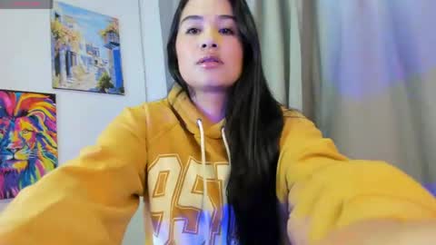 Snapshot of allison_love chatting on May 17, 2026, 4:54 am allison online show from May 17, 2026, 4:54 am