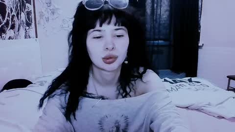 Alis online show from June 9, 2026, 4:29 pm