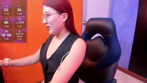 Snapshot of allisonlove_88 chatting on May 9, 2026, 5:01 am ALLISON online show from May 9, 2026, 5:01 am