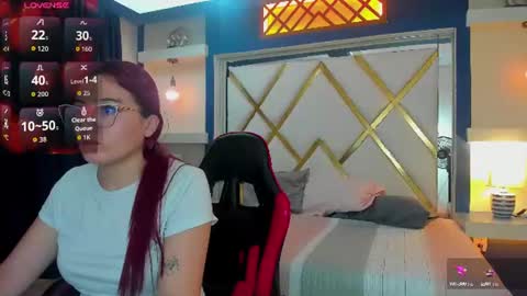 Snapshot of allisonlove_88 chatting on June 20, 2026, 2:14 am ALLISON online show from June 20, 2026, 2:14 am