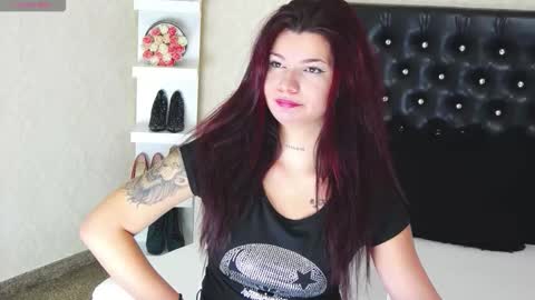 Snapshot of allisonn223 chatting on October 12, 2025, 12:37 pm Deea online show from October 12, 2025, 12:37 pm