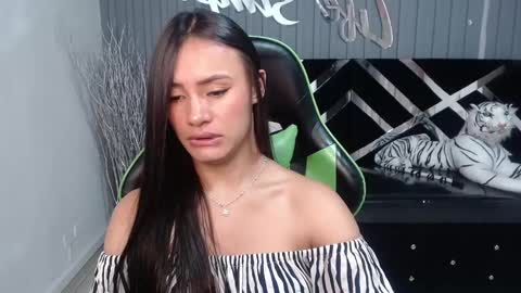 Snapshot of allisson_a chatting on February 28, 2025, 3:37 am Allisson online show from February 28, 2025, 3:37 am