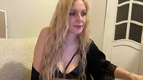 Nika online show from May 30, 2026, 5:10 pm