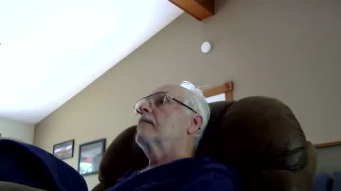 Snapshot of allo00 chatting on June 2, 2026, 7:16 pm allo00 online show from June 2, 2026, 7:16 pm