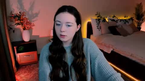 Snapshot of alluringeyess chatting on September 14, 2025, 3:16 am alluringeyess online show from September 14, 2025, 3:16 am