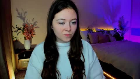 Snapshot of alluringeyess chatting on September 27, 2025, 4:17 am alluringeyess online show from September 27, 2025, 4:17 am