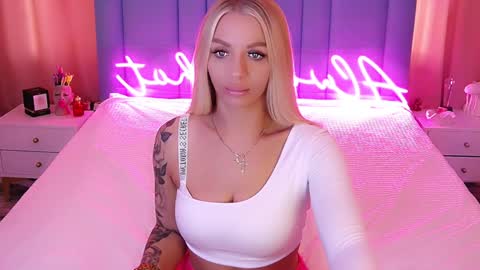 Snapshot of allwayshottt chatting on January 30, 2025, 3:22 am AlwaysHot online show from January 30, 2025, 3:22 am