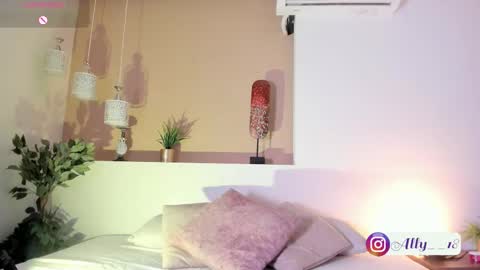 Snapshot of ally_addams chatting on October 13, 2025, 4:23 am Ally online show from October 13, 2025, 4:23 am