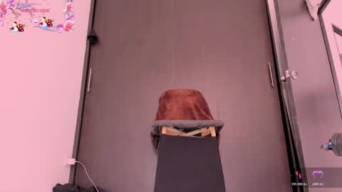 NEW VIDEOS IN MY PROFILE online show from May 3, 2026, 5:19 pm