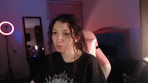 Snapshot of ally_donfort chatting on February 12, 2025, 2:14 am Ally online show from February 12, 2025, 2:14 am