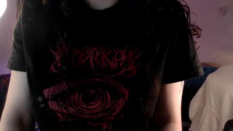 Snapshot of ally_donfort chatting on September 9, 2025, 7:02 pm Ally online show from September 9, 2025, 7:02 pm