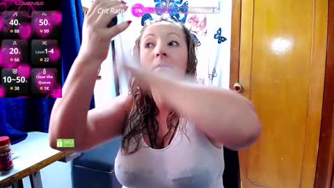 ally_sweety online show from February 18, 2025, 2:27 pm