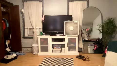 allyanalangel online show from March 4, 2025, 11:54 pm