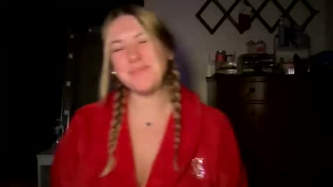 allyanalangel online show from November 17, 2025, 3:56 am