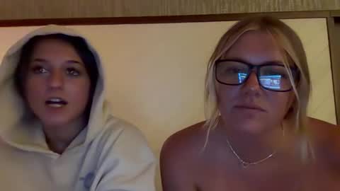 allyanalangel online show from April 23, 2026, 12:29 pm