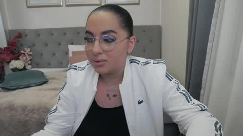         online show from May 10, 2026, 2:11 pm