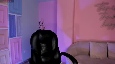 Alisson online show from February 17, 2025, 10:29 am