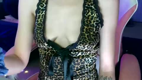 Snapshot of allyoursss1212 chatting on February 7, 2026, 8:40 am Ally Girl In Her Ally World online show from February 7, 2026, 8:40 am