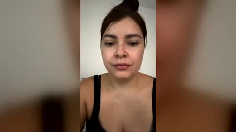 Snapshot of allysonh24 chatting on June 19, 2026, 2:38 am Allyson online show from June 19, 2026, 2:38 am