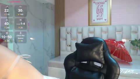 Snapshot of allyssa_bellini_s chatting on September 26, 2025, 8:24 pm Allysa online show from September 26, 2025, 8:24 pm