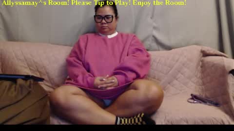 Allyssamay online show from March 23, 2026, 3:43 am