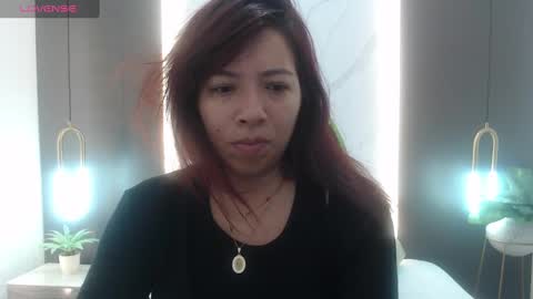 Snapshot of alma_fenix chatting on February 5, 2025, 12:06 pm ALMA FENIX online show from February 5, 2025, 12:06 pm