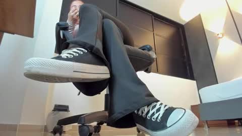 Snapshot of alma_fenix chatting on September 12, 2025, 12:49 pm ALMA FENIX online show from September 12, 2025, 12:49 pm