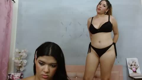 Snapshot of alma_meza chatting on June 20, 2026, 5:49 pm alma_meza online show from June 20, 2026, 5:49 pm