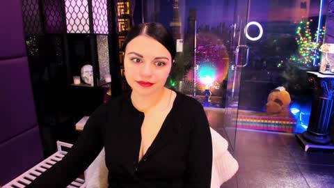 Snapshot of alma_pearl chatting on February 4, 2025, 7:29 am Alma online show from February 4, 2025, 7:29 am