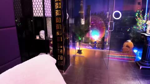 Snapshot of alma_pearl chatting on February 22, 2025, 12:29 pm Alma online show from February 22, 2025, 12:29 pm