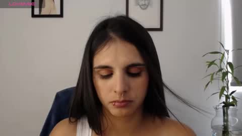 Arhantxa online show from January 14, 2025, 8:37 pm