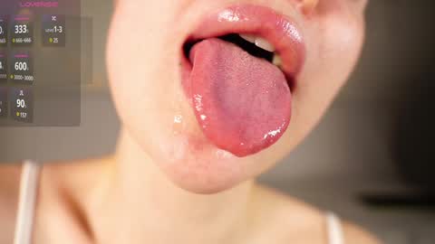 Snapshot of alma_yammy chatting on January 26, 2025, 7:32 am Alma online show from January 26, 2025, 7:32 am