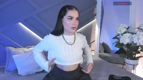 Snapshot of almablaze chatting on June 15, 2026, 2:41 pm Mia online show from June 15, 2026, 2:41 pm