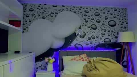 Snapshot of almafancy chatting on May 11, 2026, 5:24 am Alma online show from May 11, 2026, 5:24 am