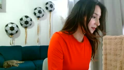 Snapshot of almaglow chatting on July 7, 2026, 2:54 pm Alma online show from July 7, 2026, 2:54 pm