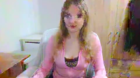 Snapshot of almanature chatting on February 11, 2026, 10:26 pm AlmaNature online show from February 11, 2026, 10:26 pm