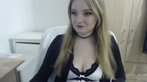 Snapshot of almanature chatting on February 23, 2026, 9:12 pm AlmaNature online show from February 23, 2026, 9:12 pm