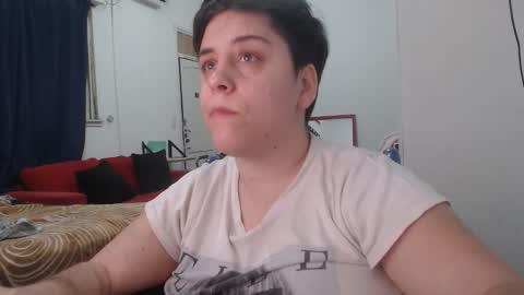 Almond online show from May 5, 2026, 9:34 pm