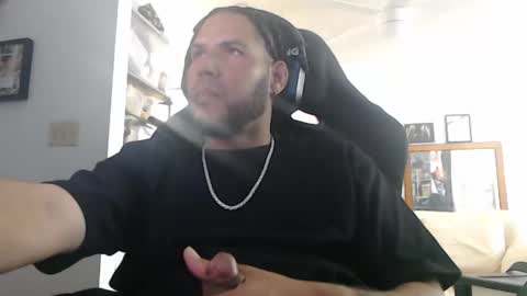 simplyfaded online show from April 5, 2026, 6:54 am