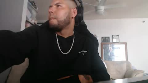 simplyfaded online show from April 13, 2026, 2:50 am