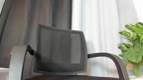 alondra online show from March 17, 2026, 2:05 am