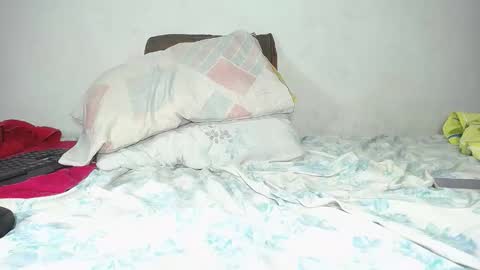 Snapshot of alondra_groot_ chatting on February 12, 2026, 8:53 am alondra online show from February 12, 2026, 8:53 am