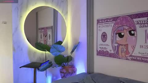 alondra_king online show from March 17, 2026, 3:55 am